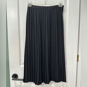 Vintage Michele Black Pleated Midi Skirt